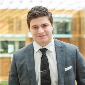 Meet your Posher, Alex